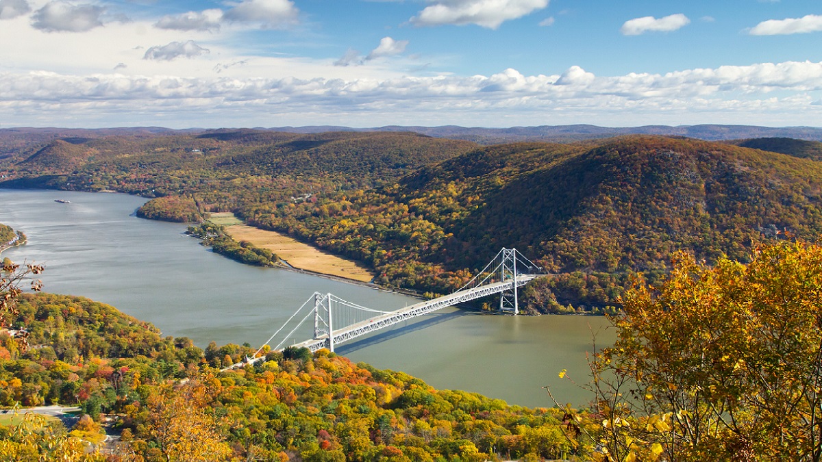 A Great Lakes cruise allows you to explore its natural beauty